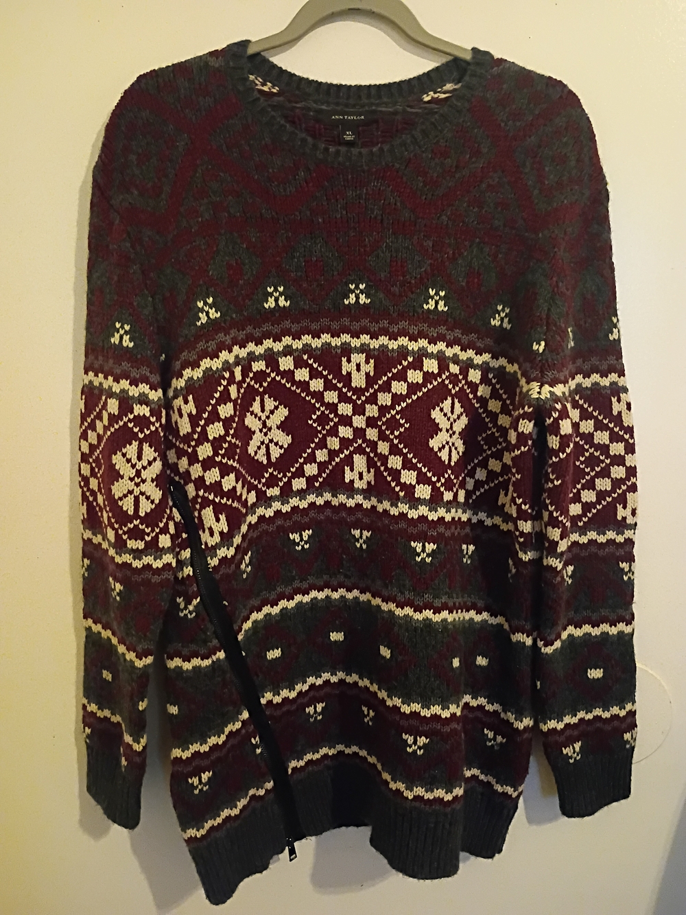 Ann Taylor Women's Crewneck Sweater - Burgundy & Gray Wool Blend Sz XL